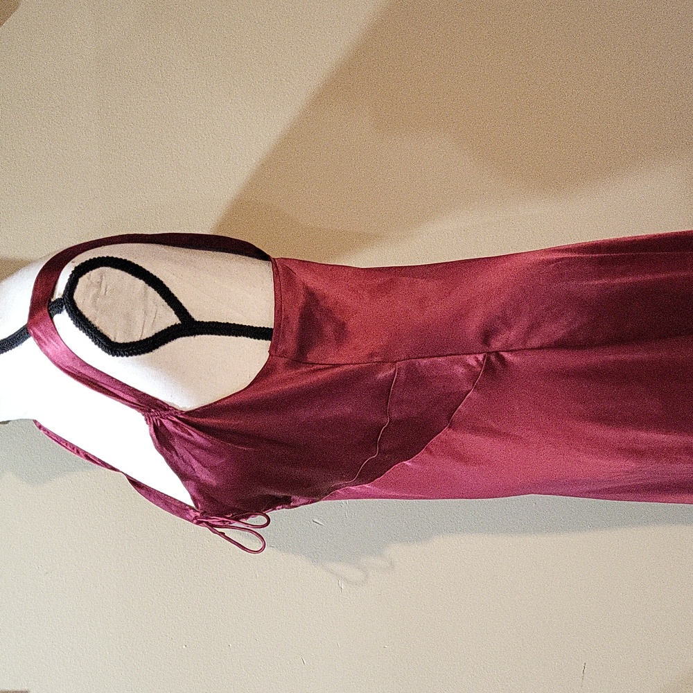 Victoria's Secret Vintage Chemise - Picture 5 of 12